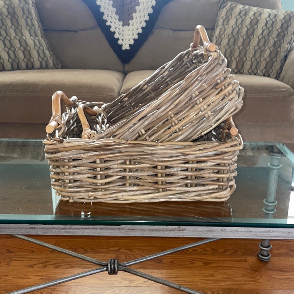 Nesting baskets